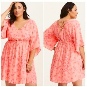 Torrid Coral Pink Floral Print Challis Lattice Back Dress NWOT Large/0